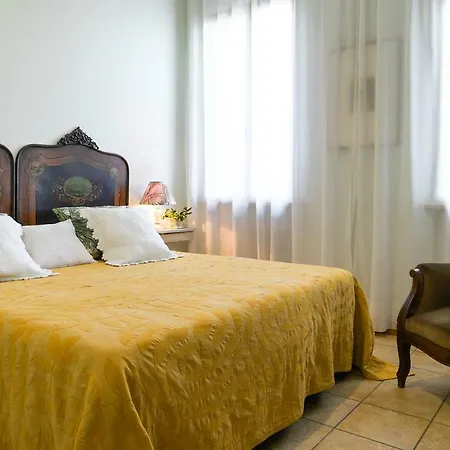 Bed & Breakfast Botanical